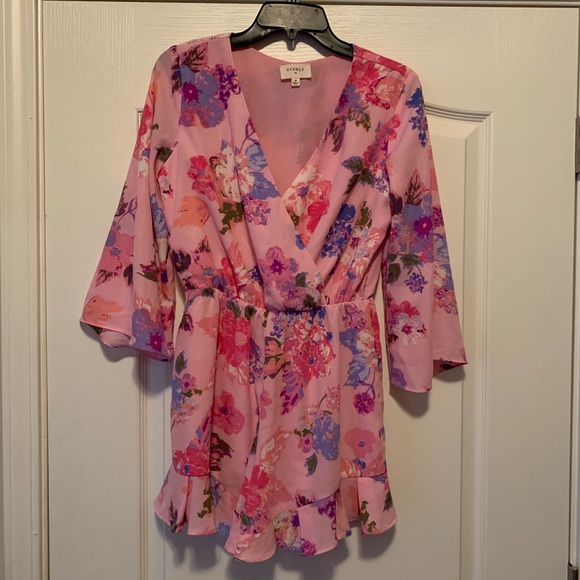 Everly Other - Floral Romper Everly Other - Floral Romper